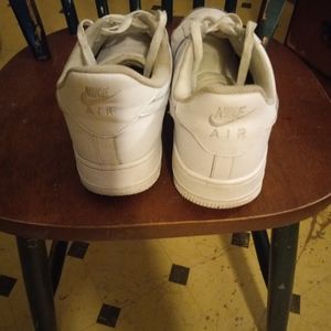 White Air Nike shoes 4 man